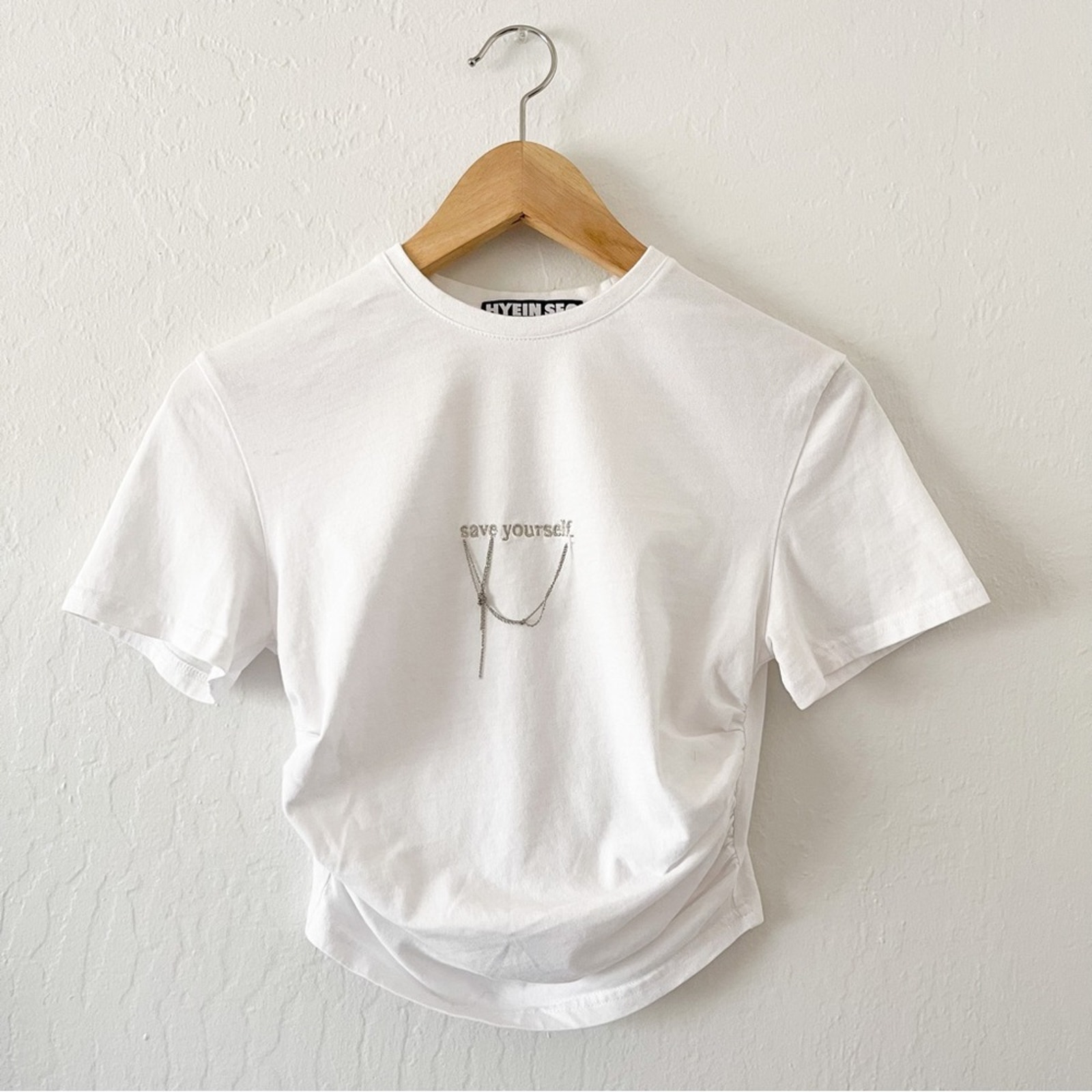 Hyein Seo | White Crop Top Save Yourself Chain